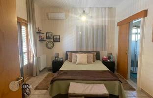 4-bedroom cottage in Limassol for 520,000 €