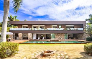 5-bedroom apartments in condo 1,900 m² in Porto Feliz for $6,455,000