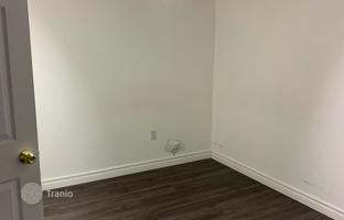9-bedroom townhouse in Scarborough for C$1,168,000