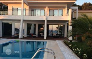 Three-storey villa with access to a private beach in Utjeha, Bar Riviera, Montenegro for 1,400,000 €