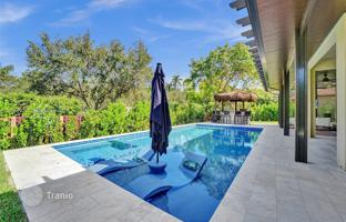 3-bedroom house 296 m² in Davie for $1,600,000
