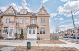 Terraced house – North York, Toronto, Ontario,  Canada for C$979,000