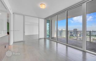 1-bedroom apartments in condo 73 m² in Miami for $549,000