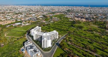 New complex with a swimming pool, gym and sauna 400 m from the university, Kato Polemidia, Limassol, Cyprus