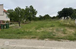 Land plot 2,674 m² in Zadar County for 100,000 €