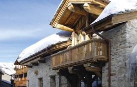 Chalet – Val d'Isere, Auvergne-Rhône-Alpes, France for 22,000 € per week