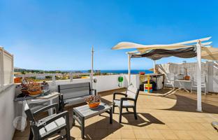 2-bedroom penthouse 128 m² in Callao Salvaje for 335,000 €