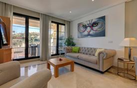 Apartment – Benahavis, Andalusia, Spain for 385,000 €