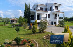 4-bedroom house 213 m² in Nea Kallikratia for 750,000 €