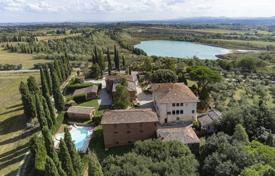Historic villa with a swimming pool and a park, Sinalunga, Italy for 2,900,000 €