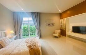 Villa – Pattaya, Chonburi, Thailand for 247,000 €
