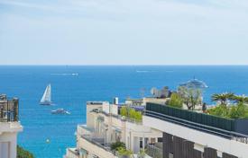 3-bedrooms penthouse in Cannes, France for 1,250,000 €
