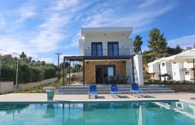 5-bedrooms villa 120 m² in Pefkochori, Greece for 650,000 €