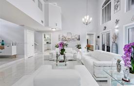 Townhome – West End, Miami, Florida,  USA for $1,895,000