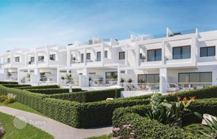 3-bedroom villa 127 m² in Manilva for 595,000 €