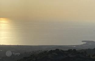 Land plot in Paphos for 320,000 €