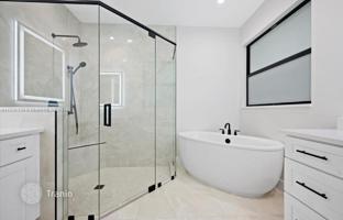 4-bedroom house 334 m² in North Palm Beach for $1,975,000