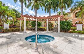 Condo – West Palm Beach, Florida, USA for $339,000