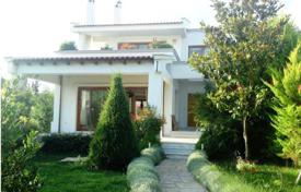 Cosy villa with a terrace, mountains views and a spacious plot, Mykonos, Aegean, Greece for 490,000 € Cosy villa with a terrace, mountains views and a spacious plot, Mykonos, Aegean, Greece for 490,000 €