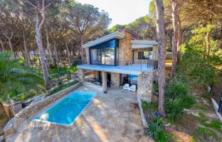 7-bedroom villa 258 m² in Pals for 1,095,000 €