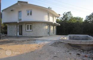 Villa in Saint-Rémy-de-Provence. Price on request