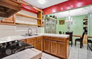 4-bedroom house 195 m² in Miami Gardens for $540,000