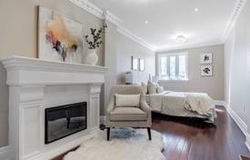 Terraced house – Symington Avenue, Old Toronto, Toronto,  Ontario,   Canada for C$1,091,000