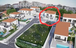 Land plot 585 m² in Malinska for 310,000 €