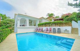 Furnished villa with a swimming pool, a garden and a view of the sea, Marbella, Spain for 1,050,000 €