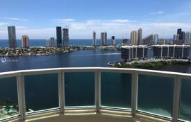 Elite apartment with ocean views in a residence on the first line of the beach, Aventura, Florida, USA for $1,225,000