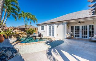 3-bedroom house 197 m² in Miami for $680,000