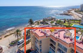 Renovated apartment with a garden, 40 m from the beach, Punta Prima, Alicante, Spain for 100,000 €