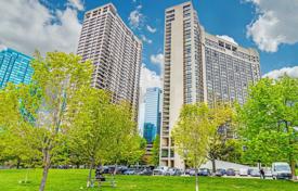 Apartment – Harbour Square, Old Toronto, Toronto,  Ontario,   Canada for C$753,000