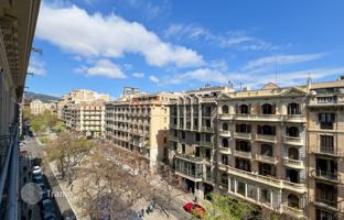 1-bedroom apartment in Barcelona for 840,000 €