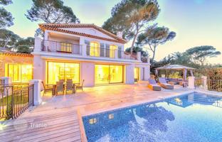 5-bedroom villa in Cap d'Antibes for 4,900,000 €