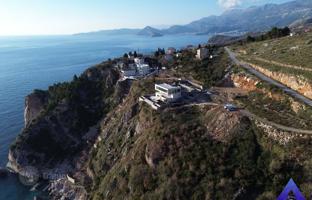Land plot 1,492 m² in Budva city for 1,270,000 €