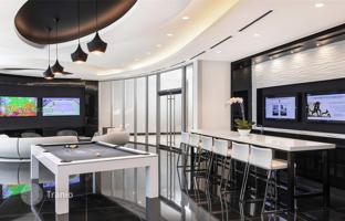 2-bedroom apartments in condo 139 m² in Miami for $1,099,000