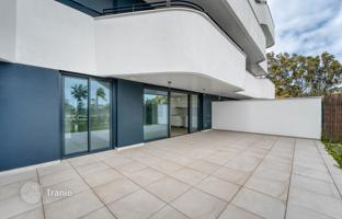 Modern ground floor apartment in Torremolinos, Andalusia, Spain for 800,000 €