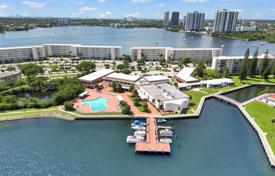 Condo – Aventura, Florida, USA for $310,000