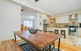 Townhome – East York, Toronto, Ontario,  Canada for C$1,965,000
