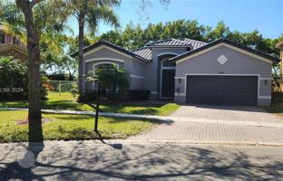 3-bedroom house 260 m² in Weston for $839,000
