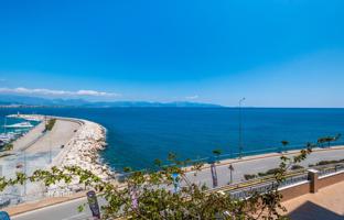 8-bedroom apartment in Finike for 56,056,000 TRY