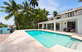 Comfortable villa with a pool, a dock, a terrace and an ocean view, Miami Beach, USA for $7,350,000