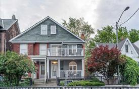 Terraced house – Brock Avenue, Old Toronto, Toronto,  Ontario,   Canada for C$1,722,000