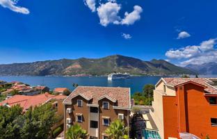 2-bedroom apartment 82 m² in Dobrota for 310,000 €