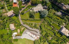 Spectacular property in ruta di Camogli, next to Portofino park, Liguria, Italy. Price on request