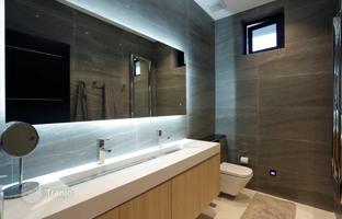 6-bedroom villa 620 m² in Pattaya for $2,832,000