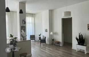 3-bedroom apartment 160 m² in Vake-Saburtalo for $288,000