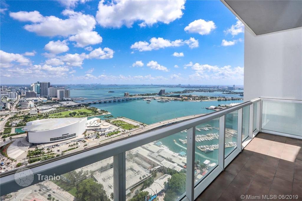 Curated visual reference: 32 Luxury Penthouses For Sale In North America From 1 Photo Inspiration
