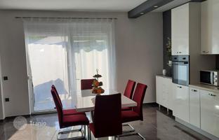3-bedroom house 90 m² in Primorje-Gorski Kotar County for 480,000 €